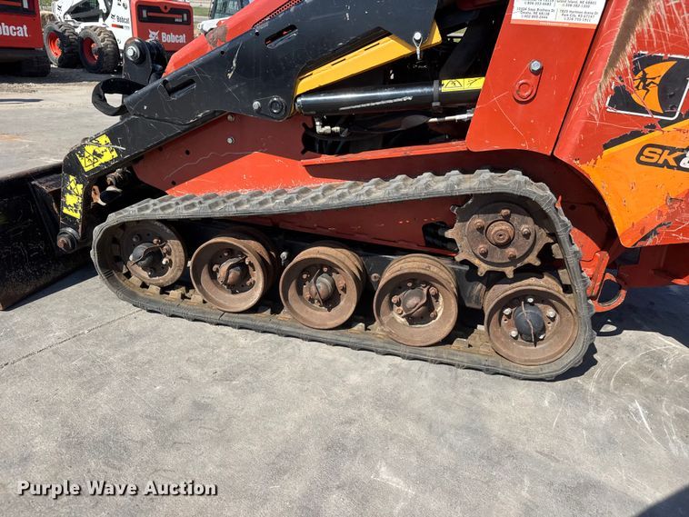 image for item NJ9229 2020 Ditch Witch SK800 compact utility loader