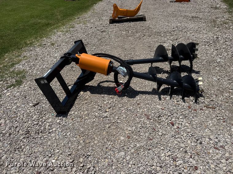 image for item NJ9236 2025 Wolverine ADB-13-1218R skid steer auger