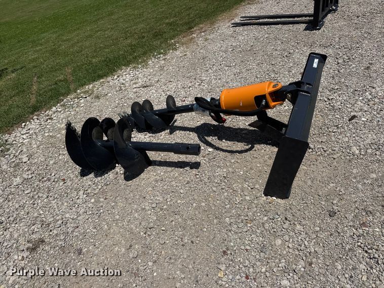 image for item NJ9236 2025 Wolverine ADB-13-1218R skid steer auger