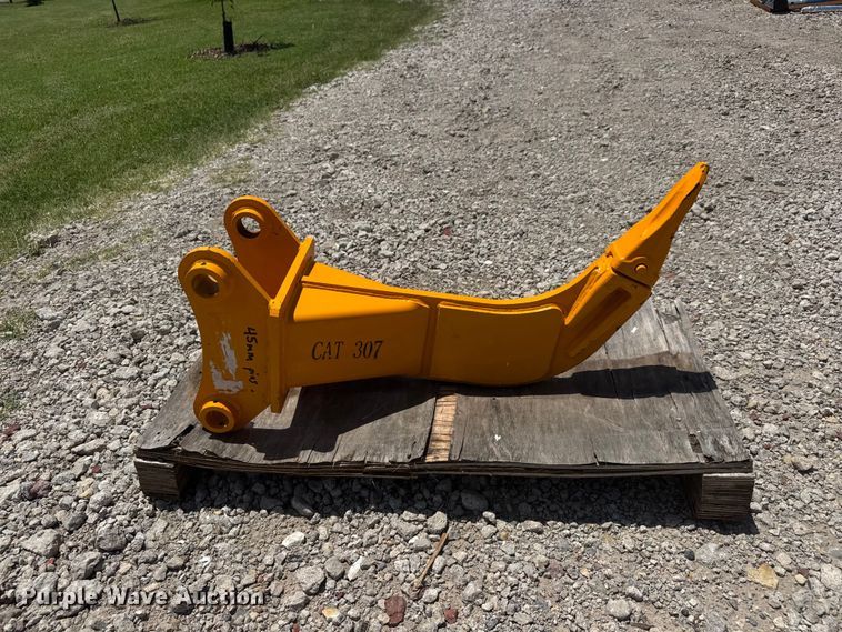 image for item NJ9237 Excavator ripper tooth