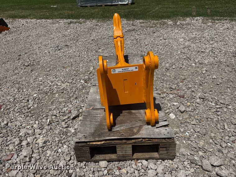 image for item NJ9237 Excavator ripper tooth