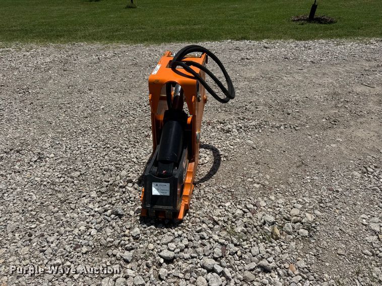 image for item NJ9238 2025 Wolverine EHP-11-8T hydraulic pulverizer