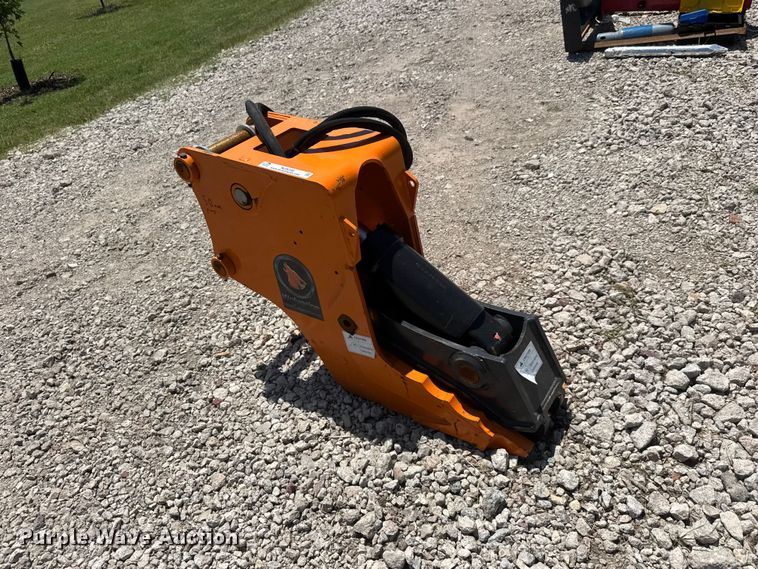 image for item NJ9238 2025 Wolverine EHP-11-8T hydraulic pulverizer