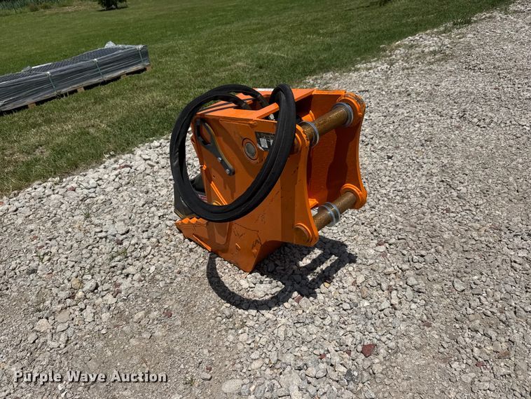 image for item NJ9238 2025 Wolverine EHP-11-8T hydraulic pulverizer