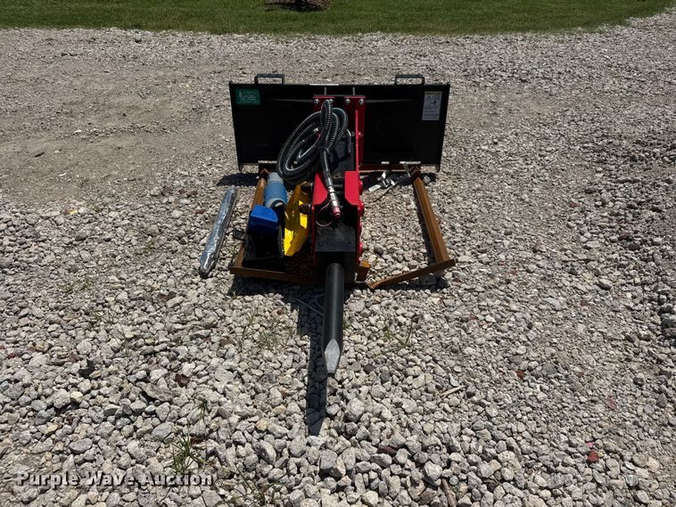 image for item NJ9239 Raytree RMH680 skid steer breaker