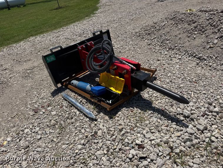 image for item NJ9239 Raytree RMH680 skid steer breaker