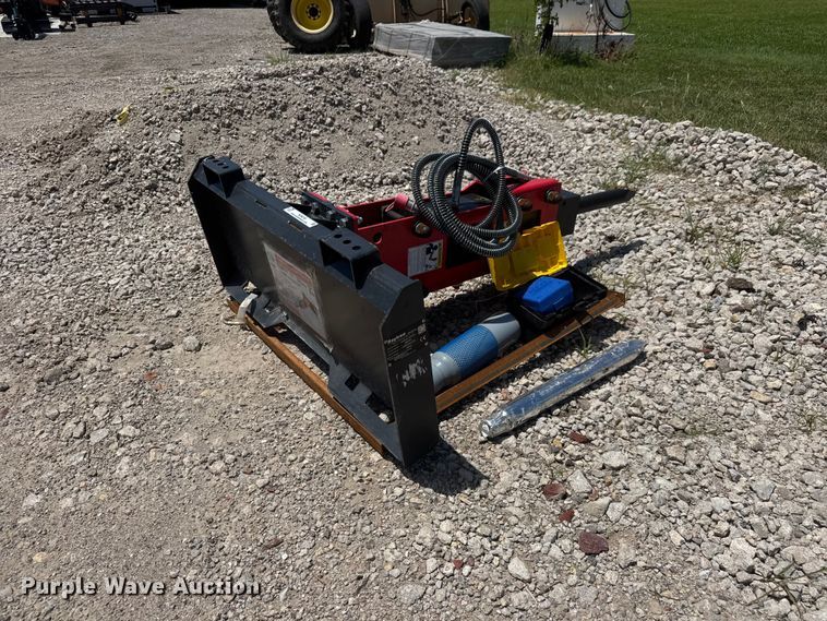 image for item NJ9239 Raytree RMH680 skid steer breaker