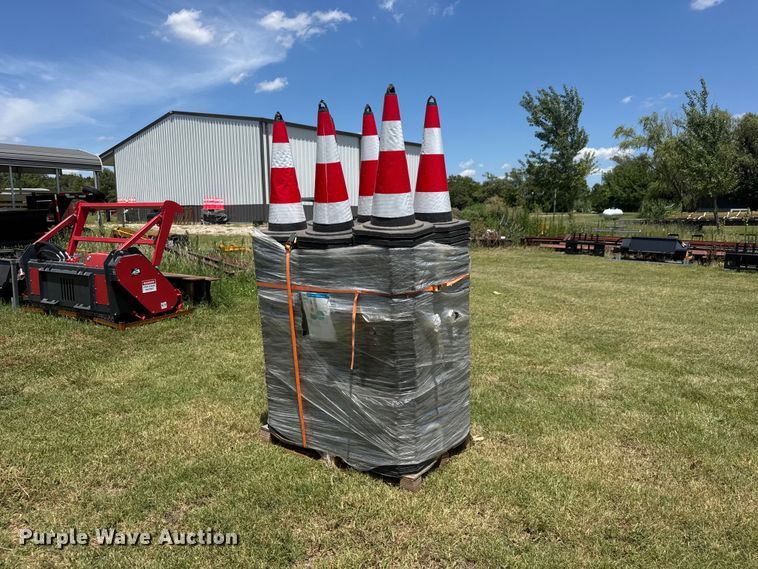image for item NJ9241 (250) traffic cones