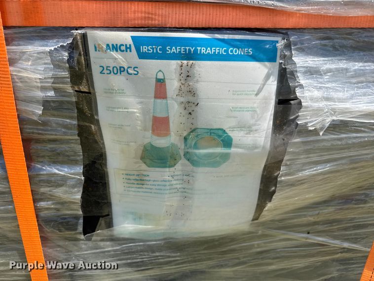 image for item NJ9241 (250) traffic cones