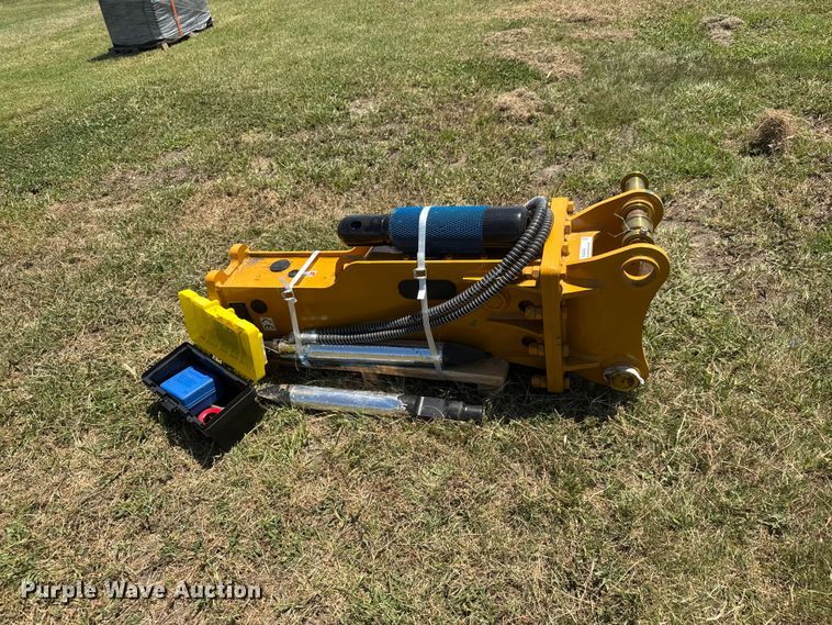 image for item NJ9242 2025 Soosan SB45 Silent Breaker breaker