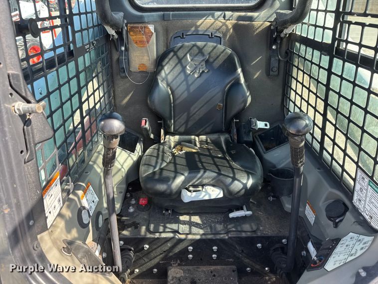 image for item NJ9245 2018 Bobcat S650 tracked skid steer loader