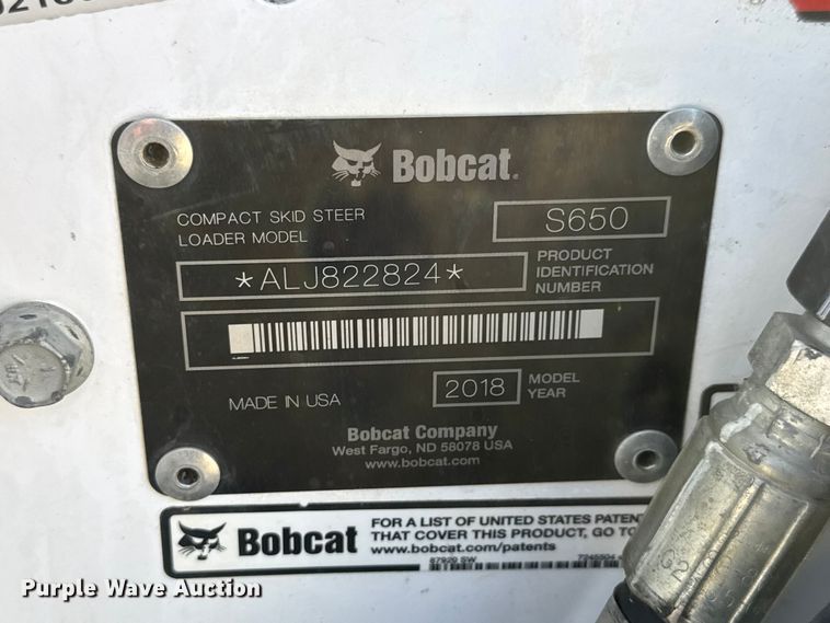 image for item NJ9245 2018 Bobcat S650 tracked skid steer loader