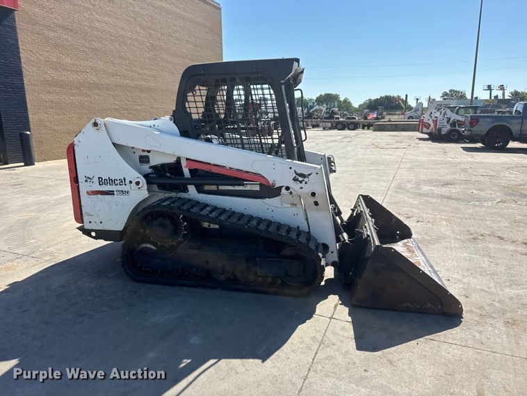 image for item NJ9247 2016 Bobcat T550 tracked skid steer loader