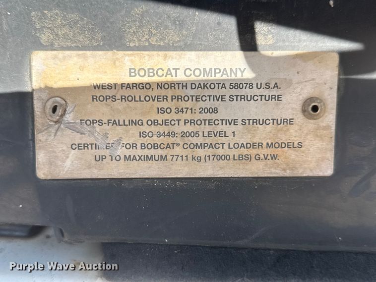 image for item NJ9247 2016 Bobcat T550 tracked skid steer loader