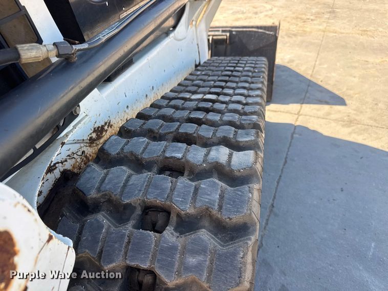 image for item NJ9247 2016 Bobcat T550 tracked skid steer loader