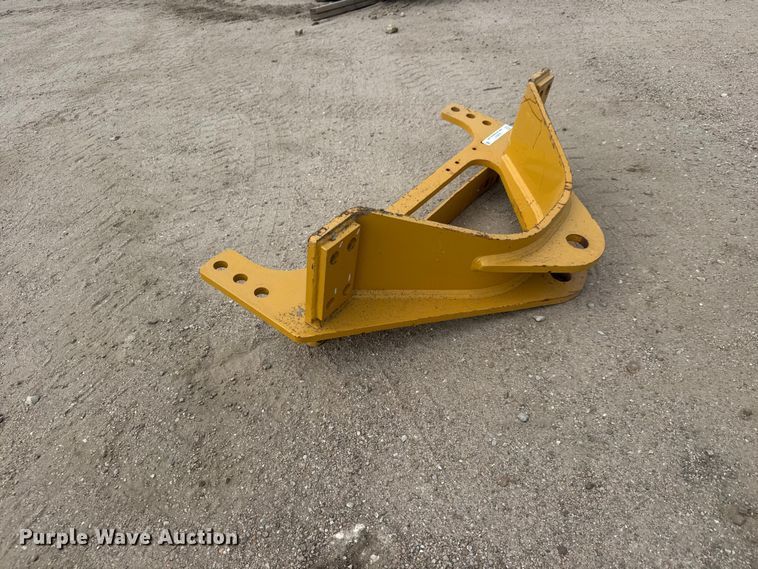 image for item NJ9257 Motor grader hitch