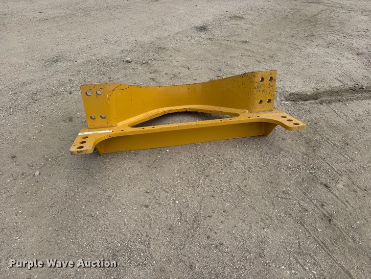 image for item NJ9257 Motor grader hitch
