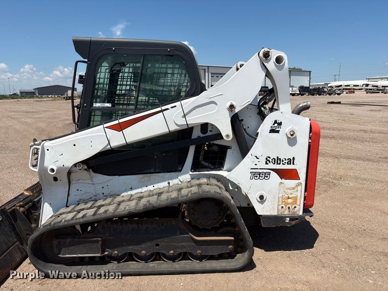 image for item NM9807 2019 Bobcat T595 tracked skid steer loader