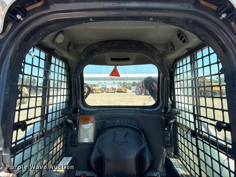 image for item NM9807 2019 Bobcat T595 tracked skid steer loader