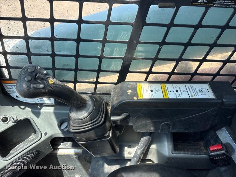 image for item NM9807 2019 Bobcat T595 tracked skid steer loader