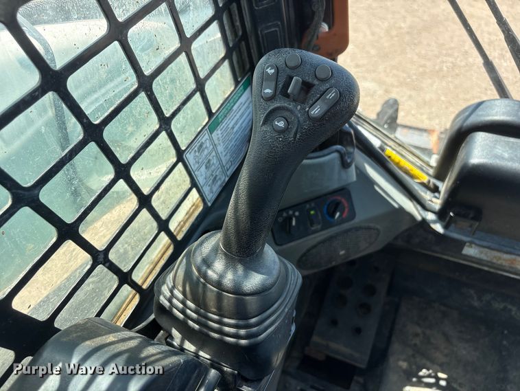 image for item NM9807 2019 Bobcat T595 tracked skid steer loader