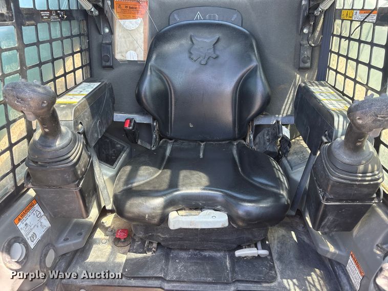 image for item NM9807 2019 Bobcat T595 tracked skid steer loader
