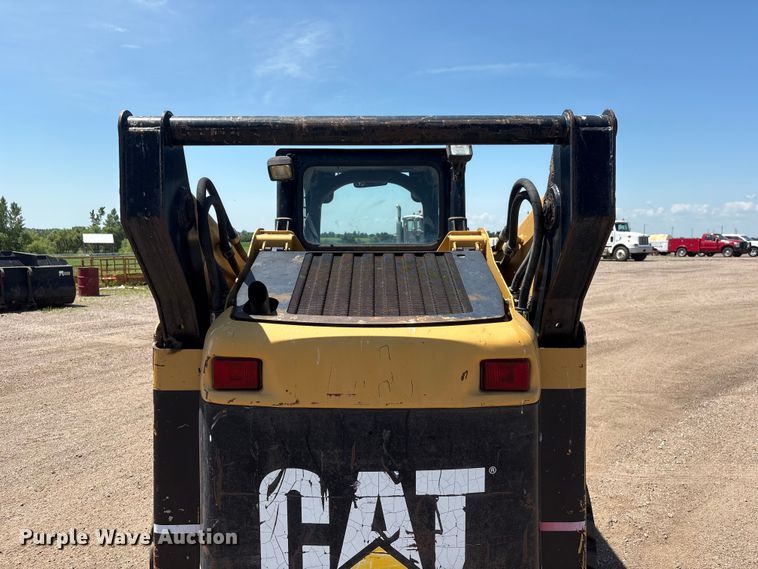 image for item NM9809 2004 Caterpillar 262B skid steer loader