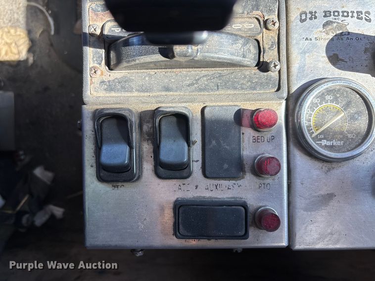 image for item YA1152 2007 Mack Granite CV713 dump truck