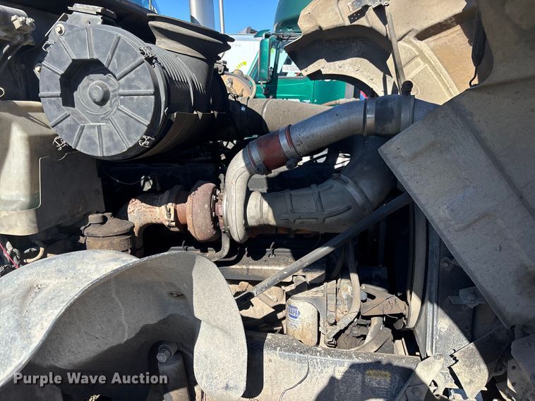 image for item YA1152 2007 Mack Granite CV713 dump truck