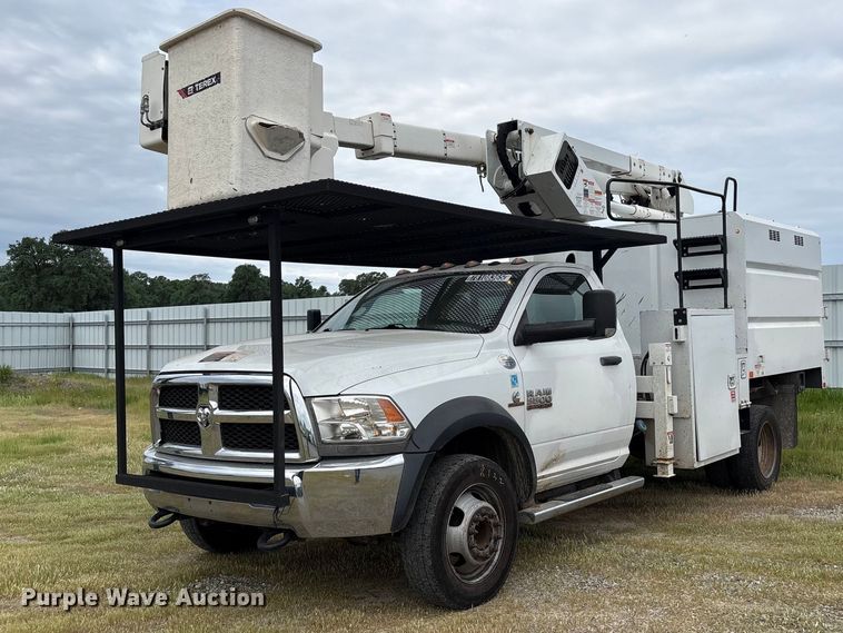 image for item YA2588 2018 RAM 5500 forestry bucket truck