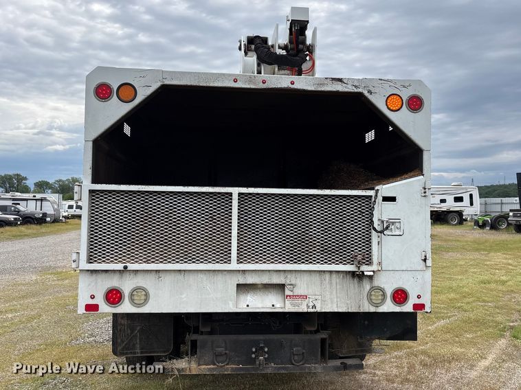 image for item YA2588 2018 RAM 5500 forestry bucket truck