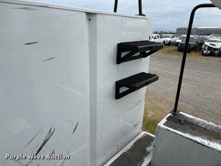 image for item YA2588 2018 RAM 5500 forestry bucket truck