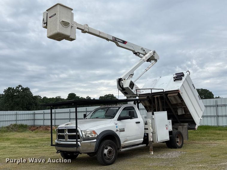 image for item YA2588 2018 RAM 5500 forestry bucket truck