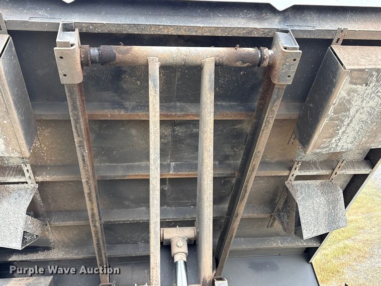 image for item YA2588 2018 RAM 5500 forestry bucket truck