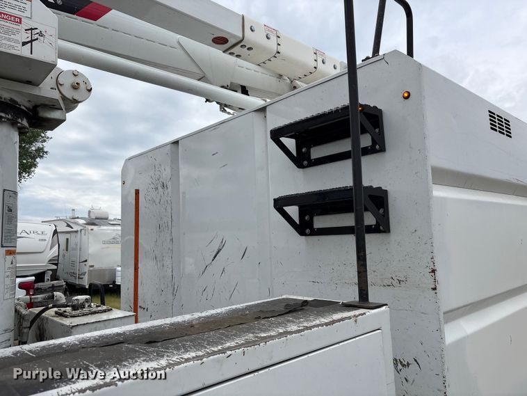 image for item YA2588 2018 RAM 5500 forestry bucket truck