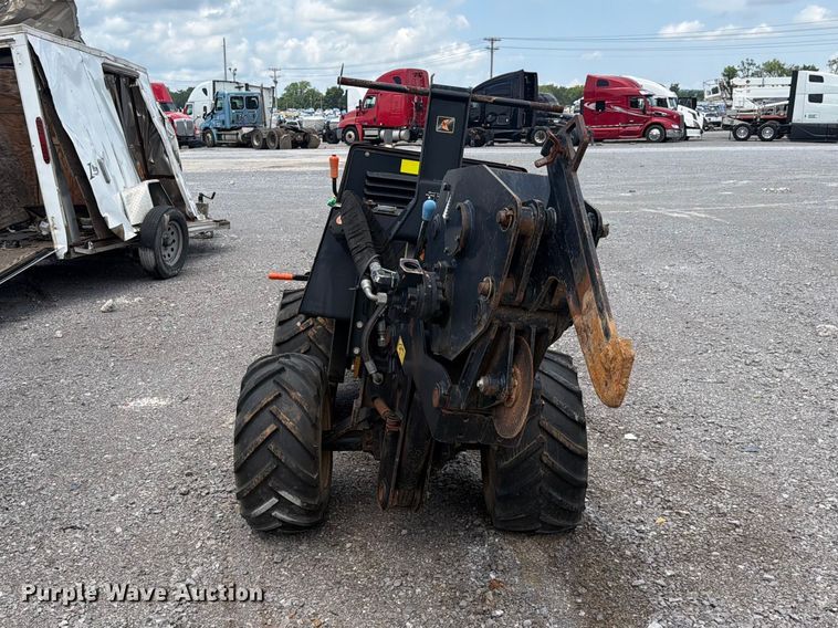 image for item YA2935 2015 Ditch Witch 410SX trencher
