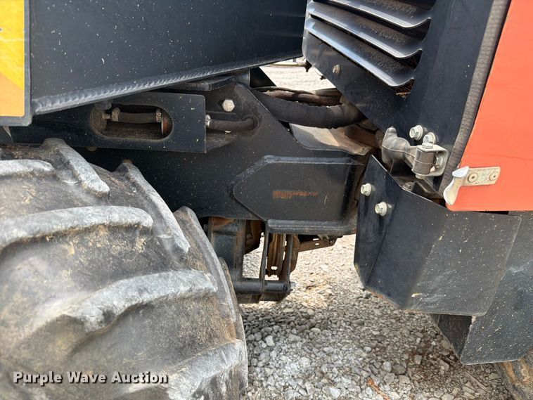 image for item YA2935 2015 Ditch Witch 410SX trencher