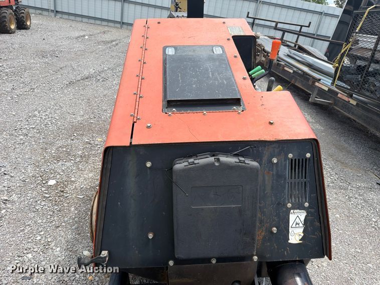 image for item YA2935 2015 Ditch Witch 410SX trencher