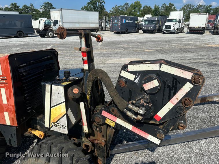 image for item YA3080 2015 Ditch Witch 410SX trencher