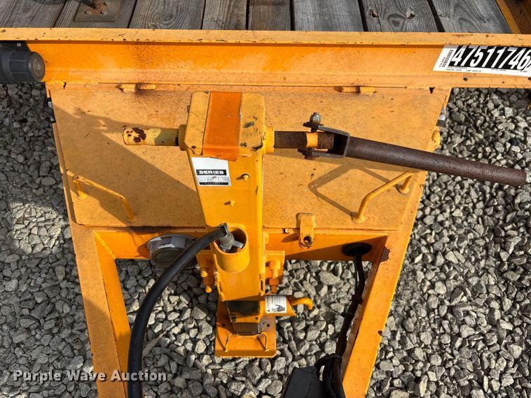 image for item YA3090 2020 Lucon 5T142BW-HDP equipment trailer