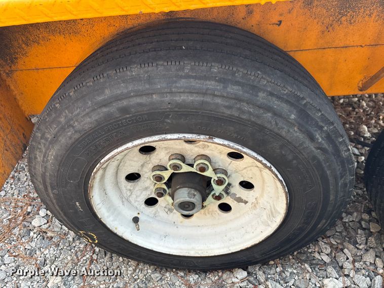 image for item YA3090 2020 Lucon 5T142BW-HDP equipment trailer