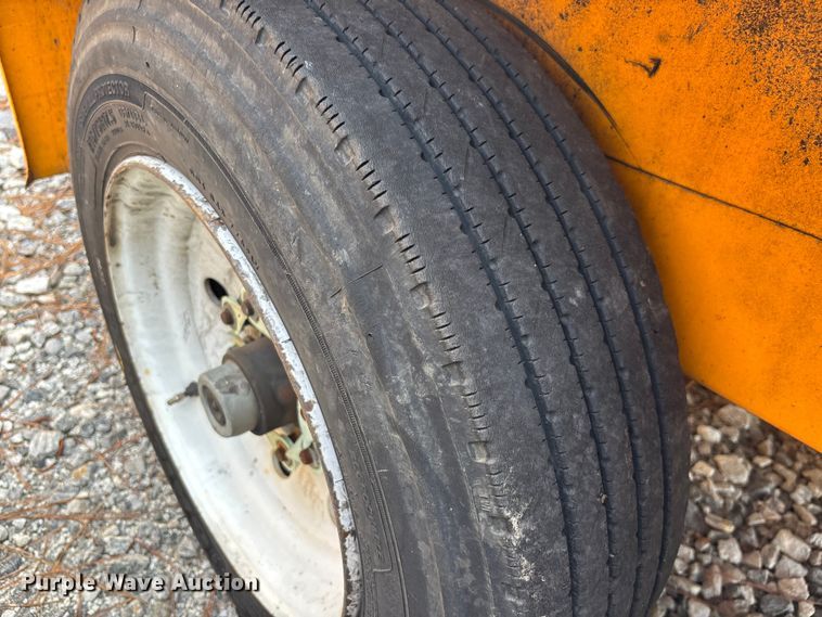 image for item YA3090 2020 Lucon 5T142BW-HDP equipment trailer