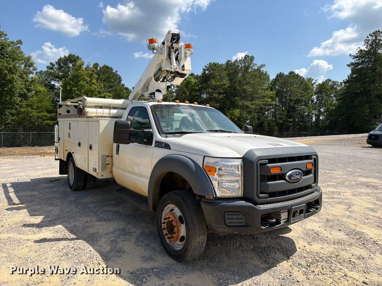 image for item YA3096 2015 Ford F450 Super Duty bucket truck