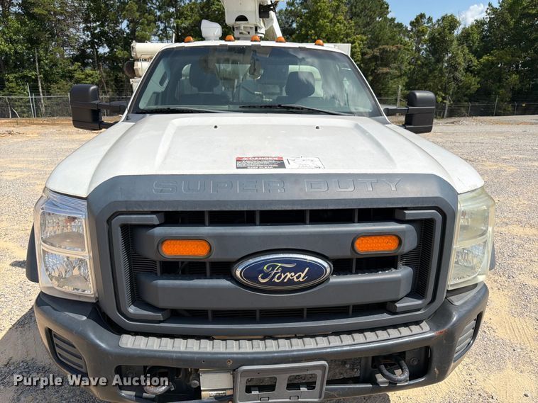 image for item YA3096 2015 Ford F450 Super Duty bucket truck