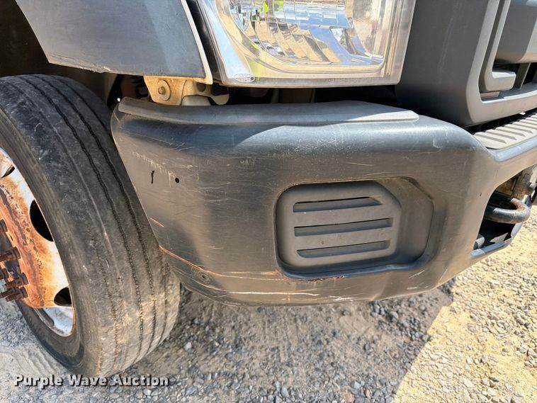 image for item YA3096 2015 Ford F450 Super Duty bucket truck