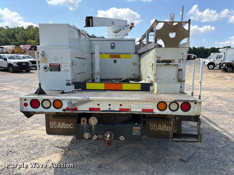 image for item YA3096 2015 Ford F450 Super Duty bucket truck