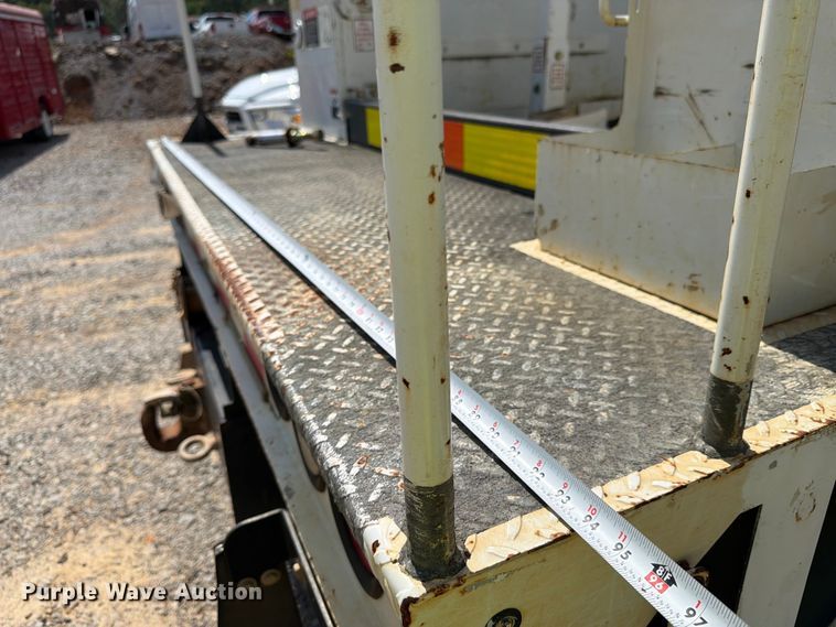 image for item YA3096 2015 Ford F450 Super Duty bucket truck