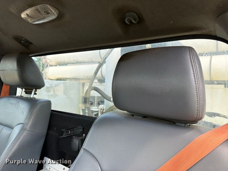 image for item YA3096 2015 Ford F450 Super Duty bucket truck