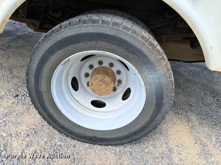 image for item YA3096 2015 Ford F450 Super Duty bucket truck