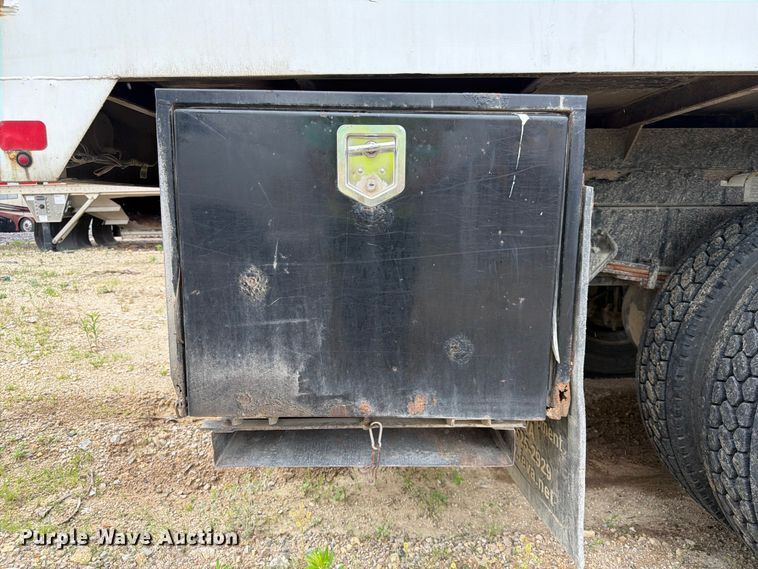 image for item YA3247 2015 Ford F750 Super Duty forestry bucket truck